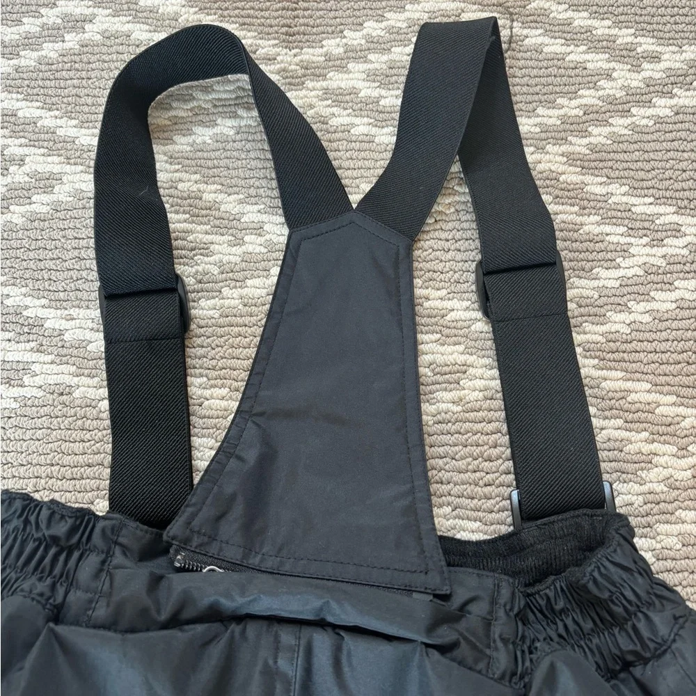32 degrees Kids Black Snow Bib Pants with Adjustable Suspenders